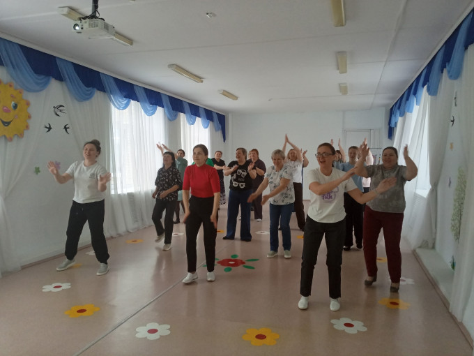 "Подзарядка для всех!".
