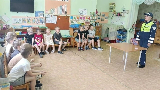 Закрепляем ПДД.